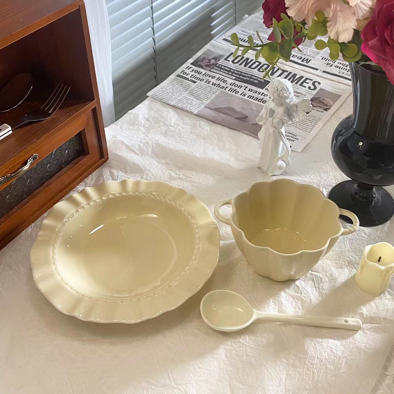 High Color Value Ceramic Dish Plate Ins Style Plate Household High Temperature Resistant Pearl Skirt Plate Exquisite Family Western Style Complete Set