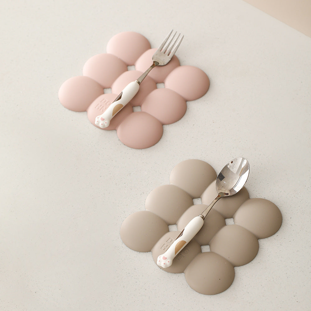 Silicone Heat Insulation Mat Dining Table Advanced Sense Pot Mat Cup Bowl Mat Casserole Anti-scalding Mat Household High Temperature Table Mat