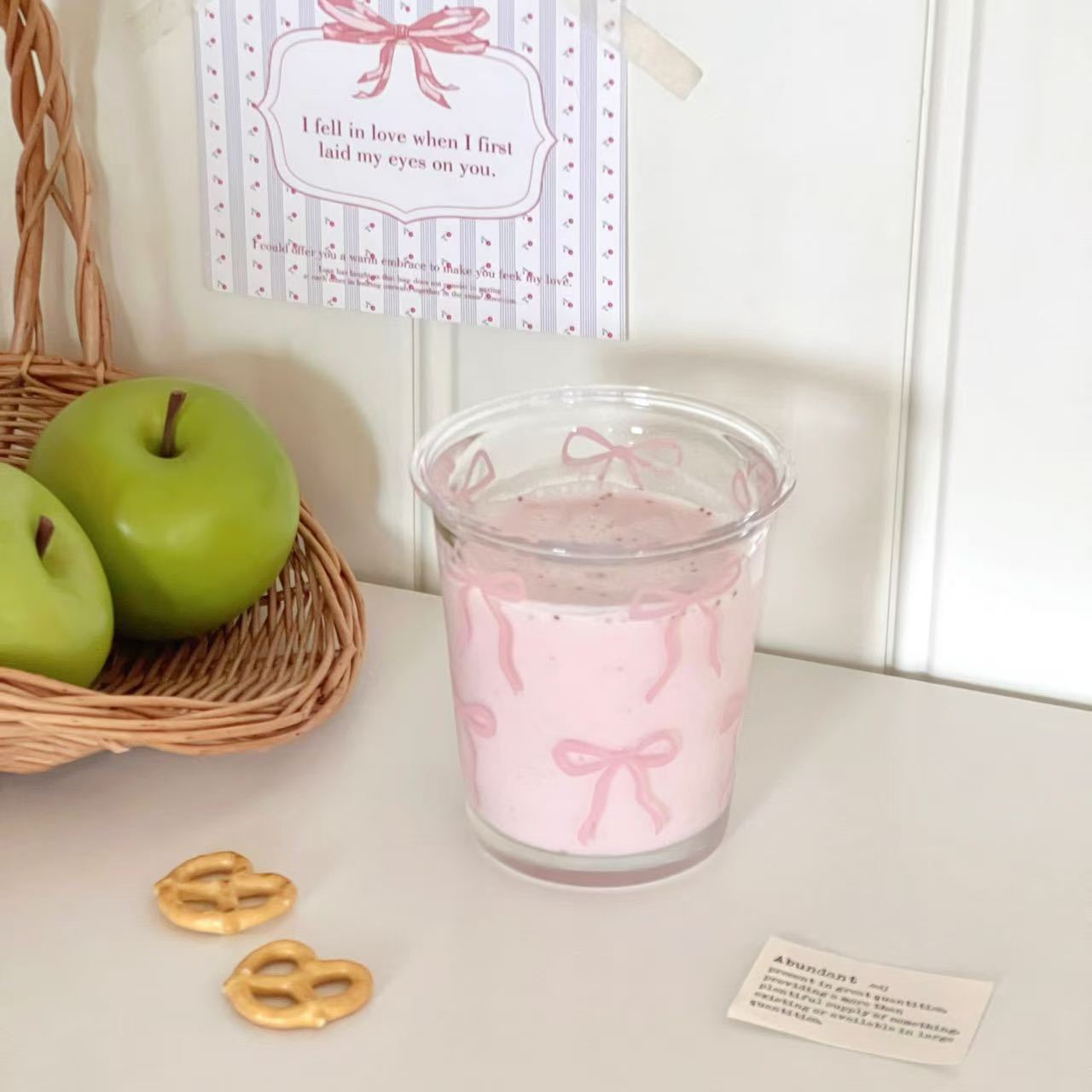 Ins Girl's Heart Pink Bow Flip Glass High Color Value High Temperature Straw Cup Sweet Milk Cup
