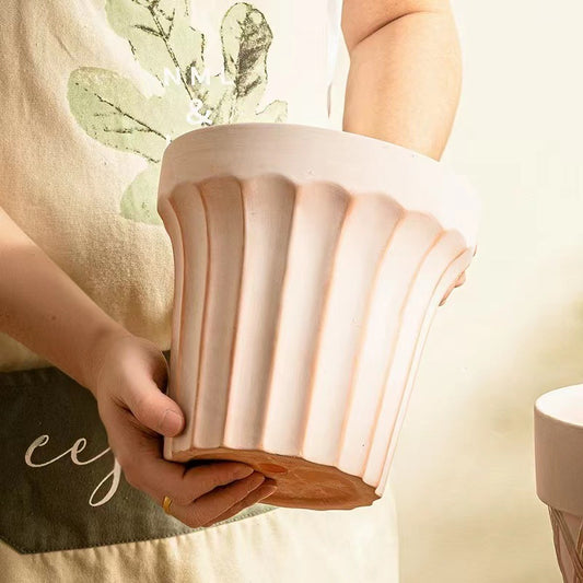 [Free Shipping] Red Pottery Relief Roman Flower Pot Pottery Pot Vintage Old Fog White Large Diameter Clay Flower Pot With Tray
